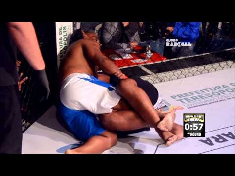 MMA Fight Show 3 - Card Principal - Mauro Malony Silva x Roberto Bebeto Crispim