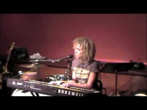 FAY WOLF performing "What's Up" at Tangier.