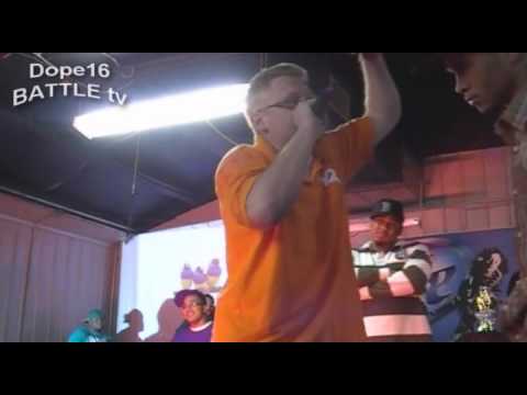 Agent Orange vs Conya