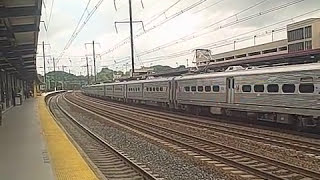 preview picture of video 'Amtrak and NJT trains at Metropark Station, Iselin, NJ part 3'