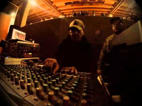 NO FINGER NAILS ft. Ranking Dee  Primo Maggio "non solo reggae" IV