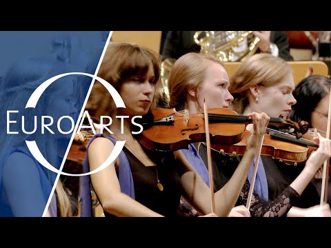 Tchaikovsky - Symphony No. 5, Op. 64 (European Union Youth Orchestra)