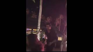 Download lagu Ranbir Kapoor and Alia Bhatt kissing after the new year countdown 🫶 mp3