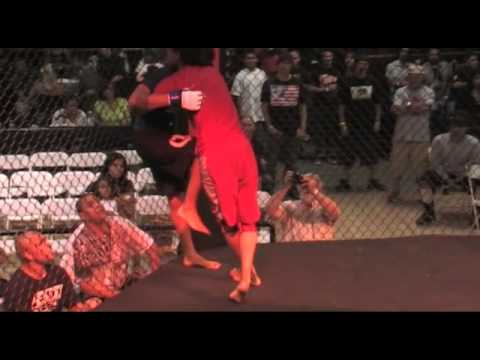 Squire Redfern Team Kupa Vs Alan Barrientos Arsenal MMA GXF 8 8/14/2011