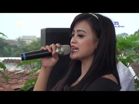 download lagu mp3 mp4 Lagu Dangdut Tangisan Perpisahan, download lagu Lagu Dangdut Tangisan Perpisahan gratis, unduh video klip Lagu Dangdut Tangisan Perpisahan