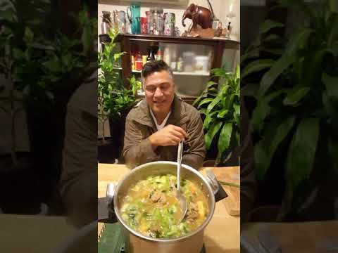 Supo Kapuvae Pua'a and Ulu Pua'a😅. Pig head with Pig Trotter Soup just yummy 💝