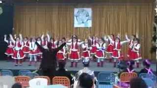 The Adonelle Dancers ~ Macarena Christmas ~ Splash & Fun Park