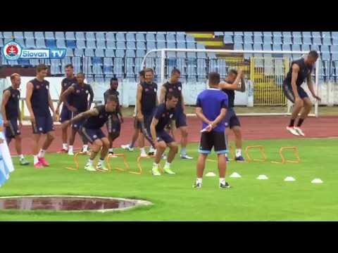 Pred zápasom ŠK Slovan - FK Jelgava