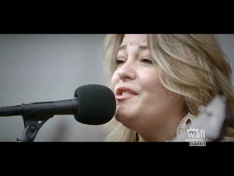 WWSC S9 - Instant Classic Avey Grouws Band  "Daylight"