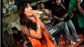 Download lagu DELTA NADA KLATEN - Icha & Pak W - Tak Tunggu Balimu mp3