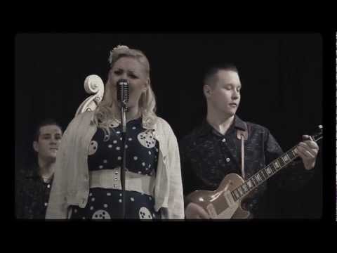 Emmy Lou and the rhythm boys - Knock Out Girl