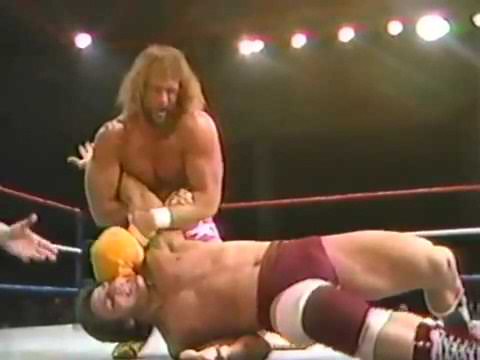 Macho Man Randy Savage vs Paul Roma