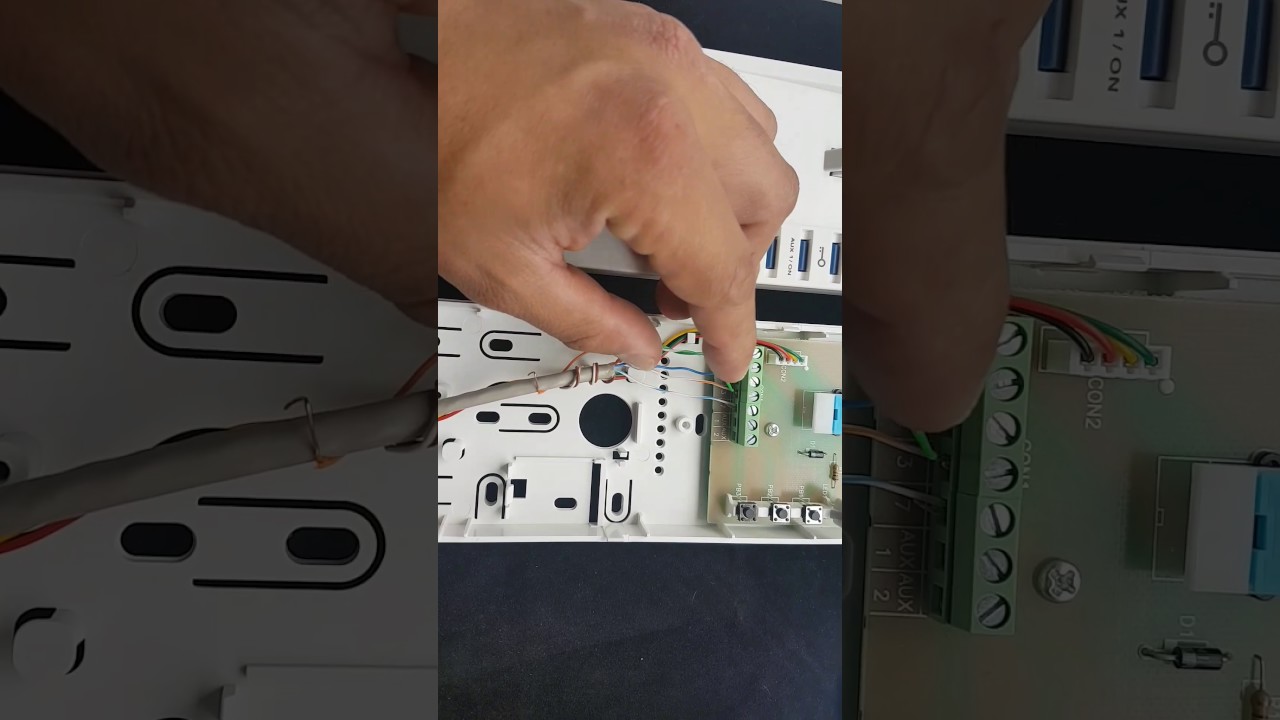 Frente de Calle Hycomm + Citofono Auta