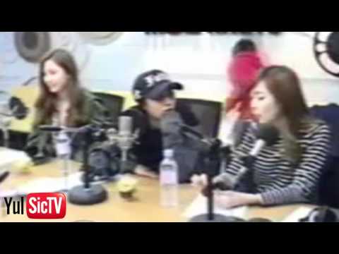 [111102] SNSD Yulsic 율싴 Royal Moment #106- YulSic interaction @ SSTP
