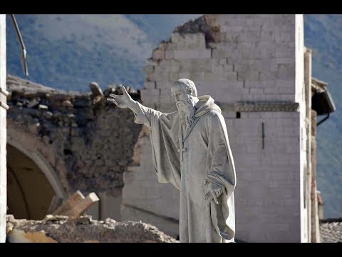Il terremoto del 30 ottobre 2016. I racconti e le immagini