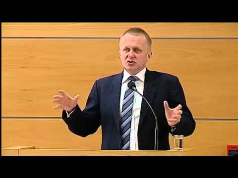Jak leczyć zapalenie kości w stopie w pobliżu dużego palca Zbudować-up suchej skóry na palcu