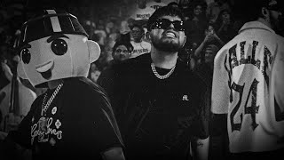 AMANECIDO Y REGAÑADO Lyrics English Translation