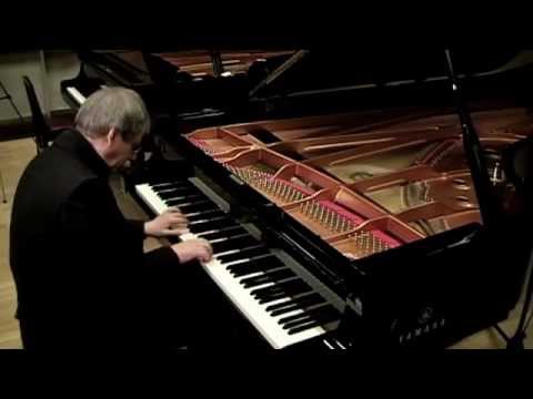 J.Haydn:Sonata D major Hob XVI 37 Part 1/2 (Video 1/2)
