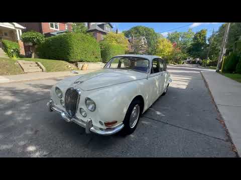 Gentry Lane - 1966 Jaguar S