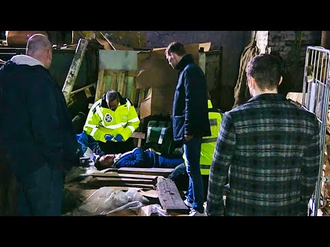 ‪Ballum Part 3 - Ben Saves Callum! ‬