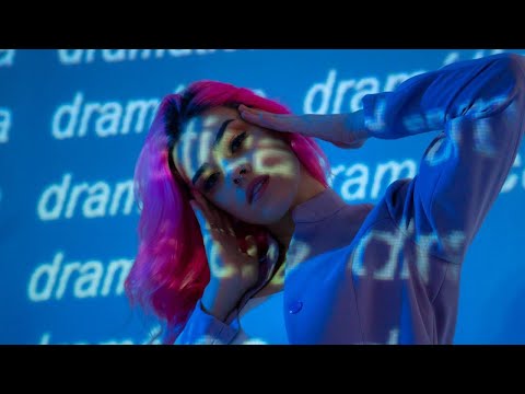 Dramática - Mobi Colombo
