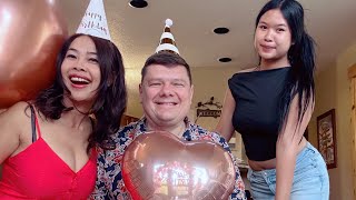 Download lagu จัดวันเกิดกับครอบครัวในอเมริกา พ่อลูกเซอร์ไพรเกินไปไหม mp3 Download lagu จัดวันเกิดกับครอบครัวในอเมริกา พ่อลูกเซอร์ไพรเกินไปไหม mp3