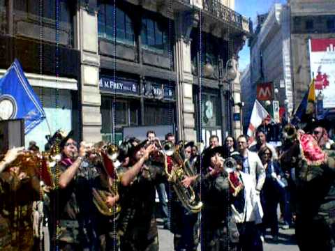 Fanfara bersaglieri città di Domusnovas- in concerto a Milano 16 maggio 2010