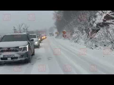 Valea Oltului, blocată de zăpadă. Se circulă greu și pe Autostrada A1 Sibiu – Deva