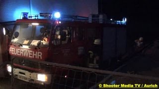 preview picture of video 'Wasser im Keller & Wasser im Hof - [Feuerwehr Aurich & Pinache im Einsatz beim Saugen und abpumpen]'