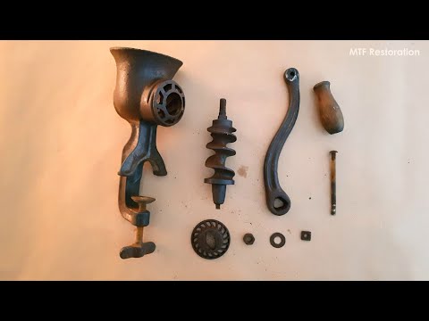 Antique Meat Grinder Restoration | Very Rusted Meat Grinder restoration