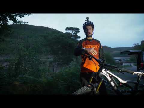 Monteer8000S V2 remote version with MJ-902S -- Crazy Night Riding with Global Mountain Bike Network!