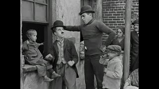 Download lagu Fight Scene from THE KID (1921): One of Chaplin's Funniest! mp3