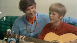 Ted Gärdestad i "Regniga Dagen" 1969 - (Pricken)