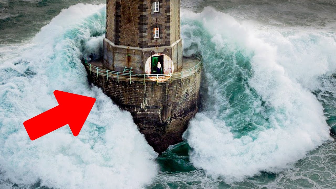 15 EXTREME LIGHTHOUSES in Dangerous Locations