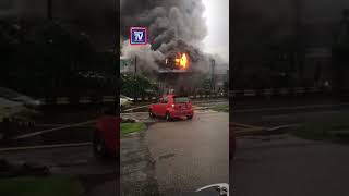 Download lagu Anggota bomba cedera padam kebakaran pasar raya mp3