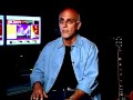 Larry Carlton Interview - Learning Guitar - Mr. 335