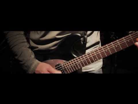 Band Jugosloveni - Sećanja me noćas ubiše - Official Video