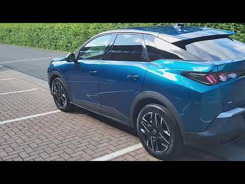 Peugeot 3008 1.2 MHEV PureTech 136bhp eDCS6 Allure - Image 2