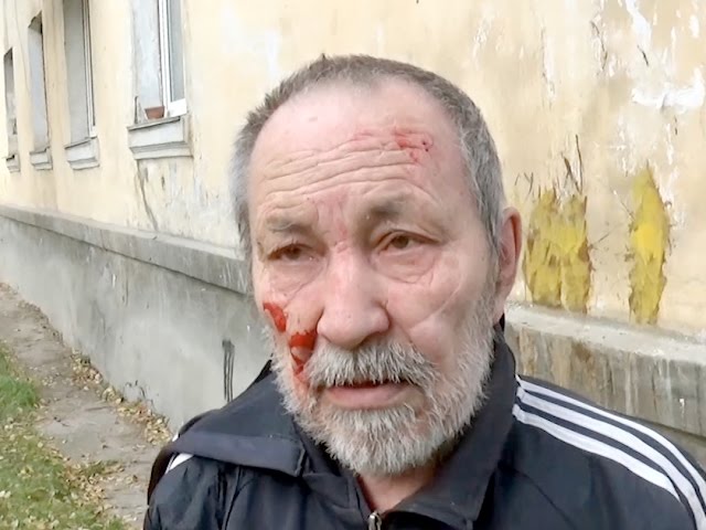 Соседи выясняют отношения на кулаках