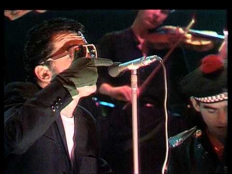 TOPPOP: Ian Dury & The Blockheads - Superman's Big Sister