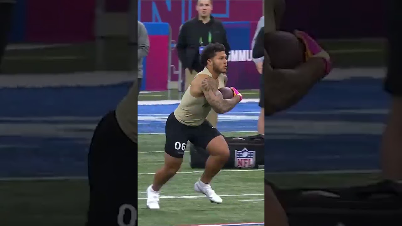 Blake Corum was built for Sundays 💪 #rams #nfl #shorts