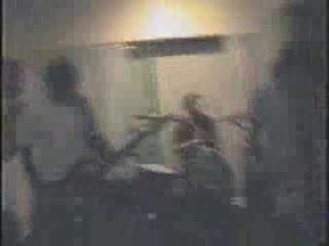 Nunca es Tarde - Se Acabó (Junio 2000)