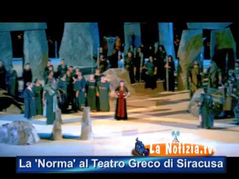 Siracusa - La 'Norma' al Teatro Greco. Un successo firmato Castiglione