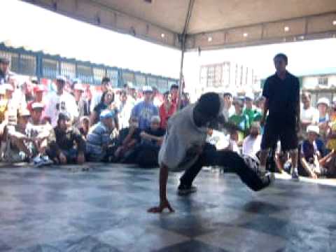 BBoys Thayson e Maik vs café e Pc