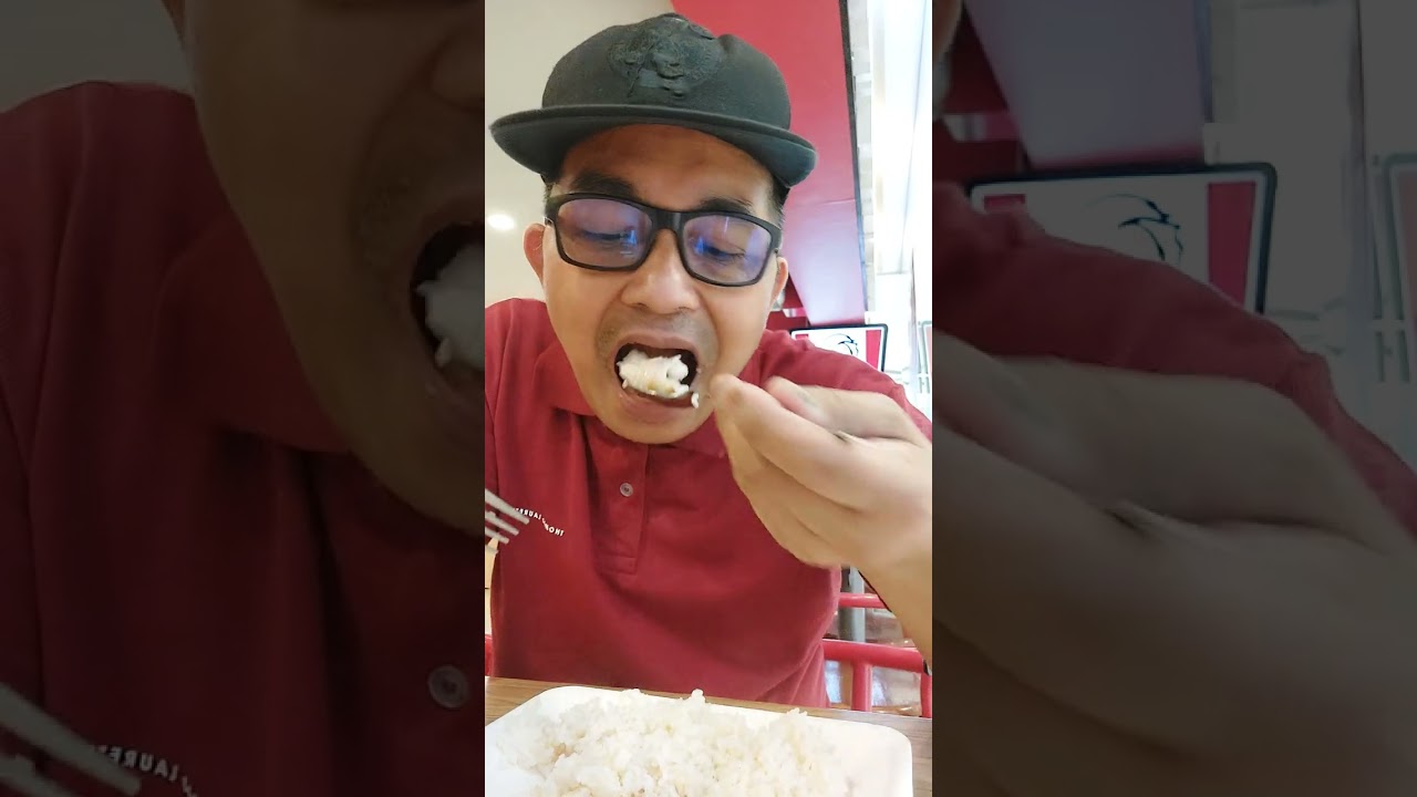 Lunchtime Outside Office Work At The KFC Restaurant.