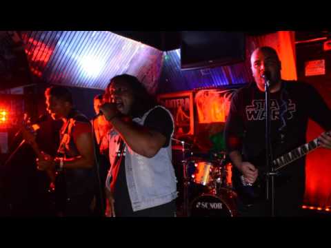 Blood Moon (Live) - Man in a Box (Alice in Chains Cover) @Phoenix Bar and Lounge