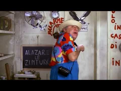 Torna a Posto Cazz0ne o ti Rompo la Scopa in Testa! 😂 #hostess