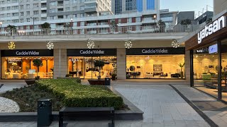 CaddeYıldız Mobilya Showroom