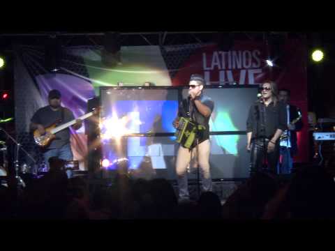 AJ Castillo Live Performance Fan Fest 2012 #TheNewMovement #FanFest #LatinoRoots