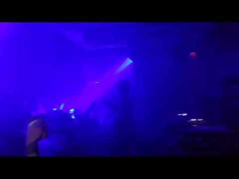 Exit vs Headz. Goldie b2b D Bridge intro.